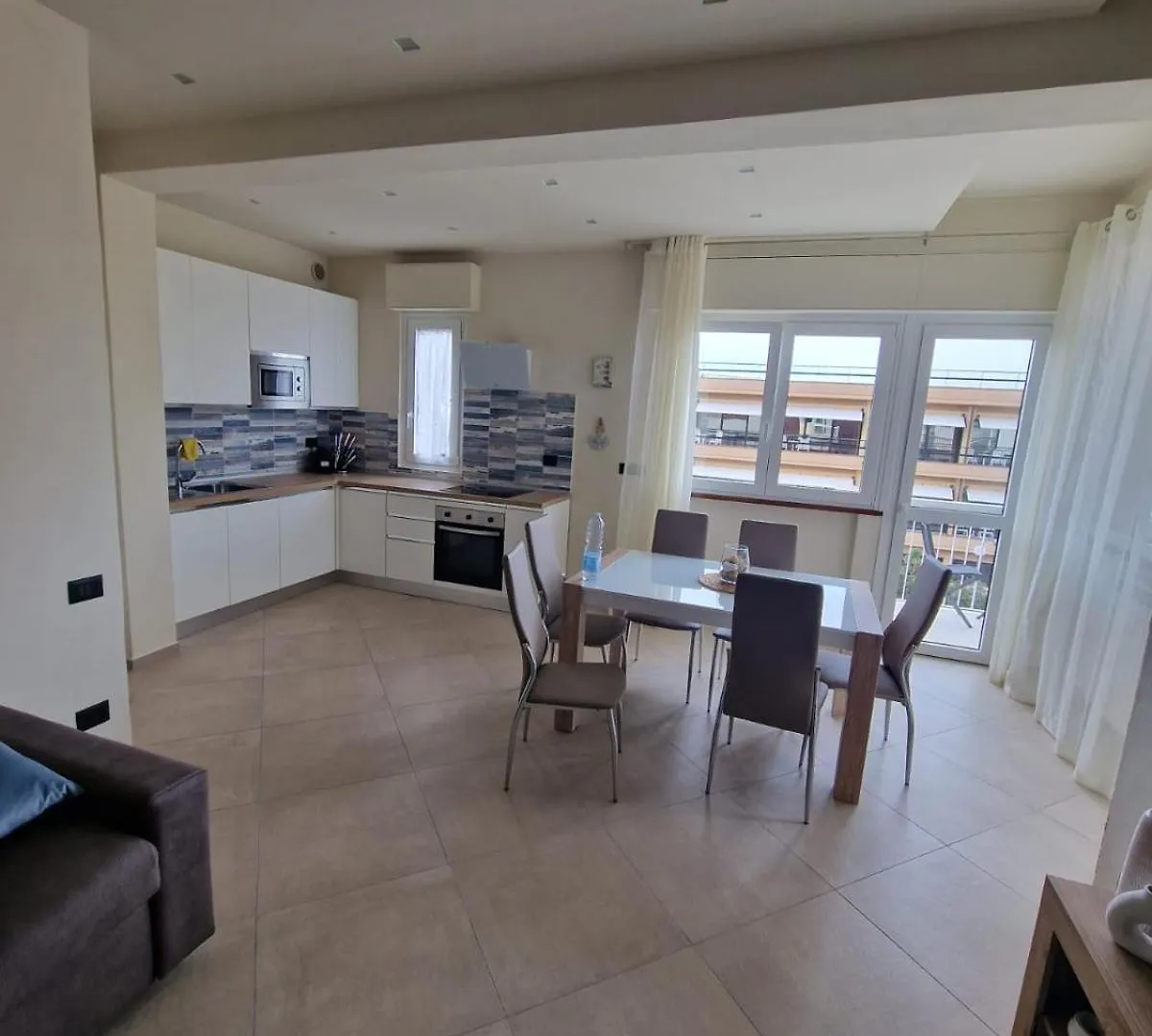 La Casa Del Sole A 50 M Dal Mare Apartment Lido di Camaiore
