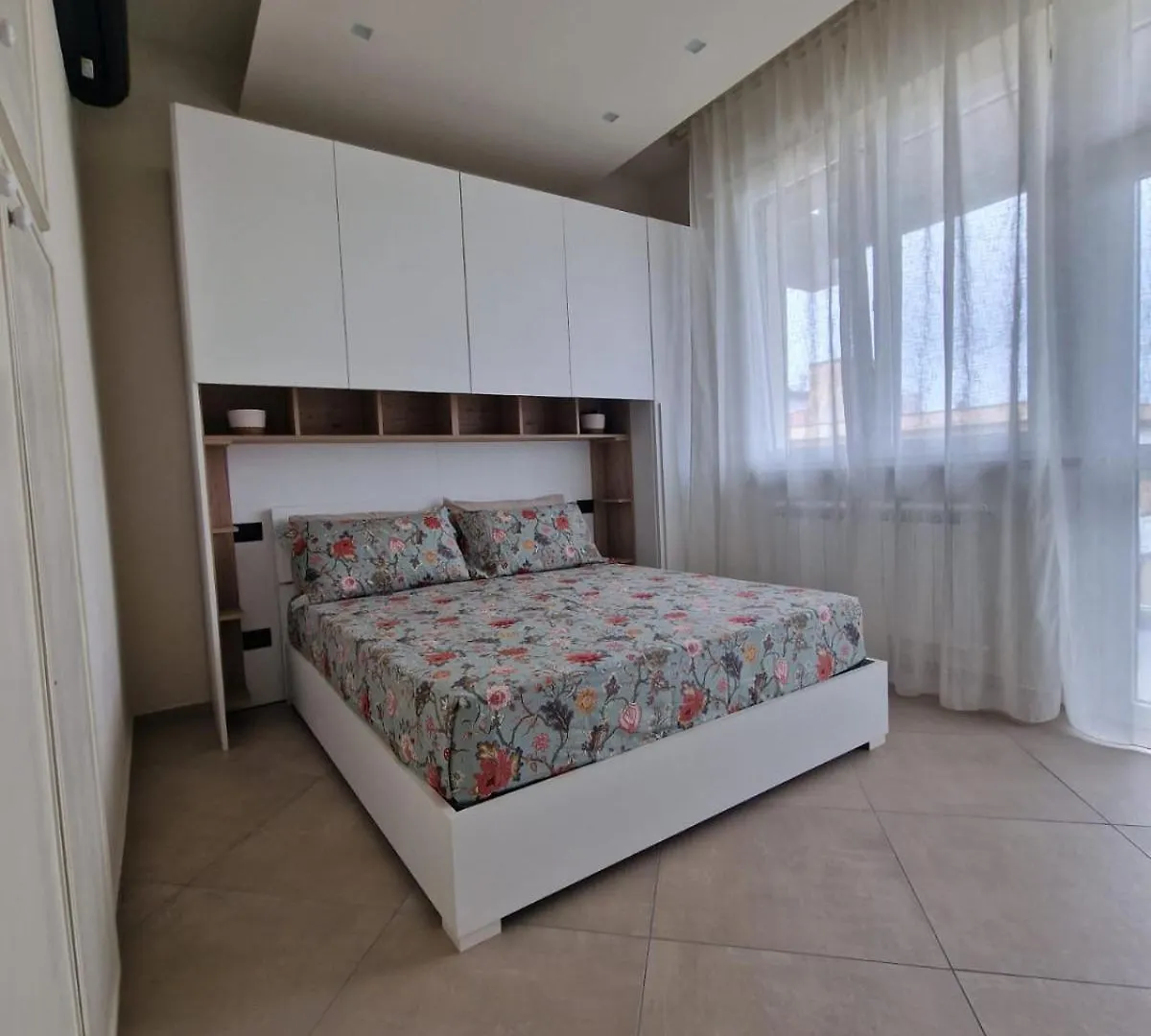 La Casa Del Sole A 50 M Dal Mare Apartment Lido di Camaiore 0*,  Italy