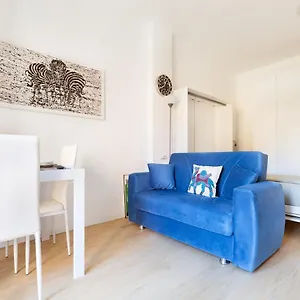 https://elegante-appartamento-a-milano.it-lombardy.com